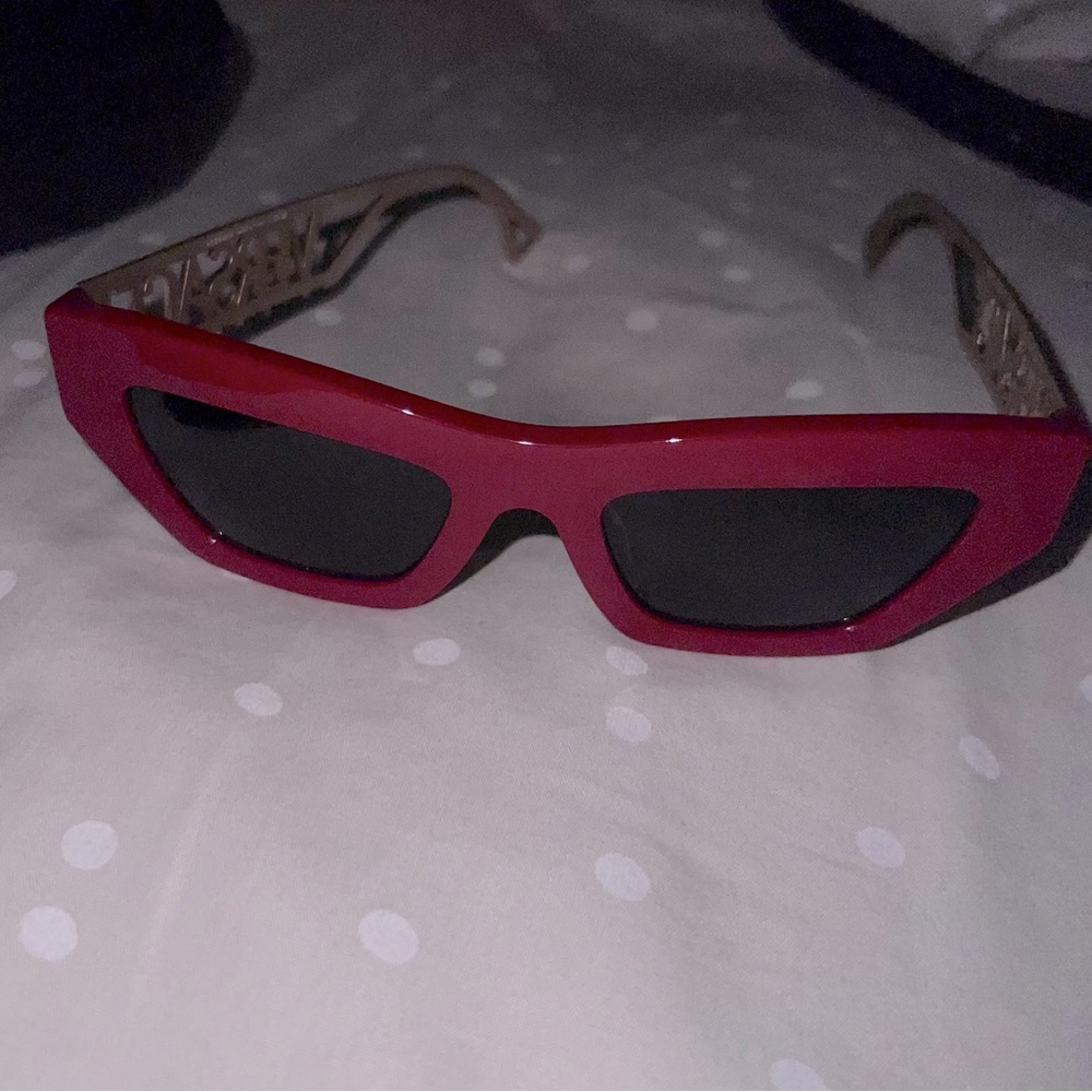 Versace Red Sunglasses VE4432U – Bold Designer Shades - Picture 6 of 16